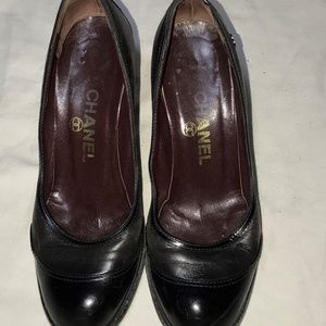 RARE Chanel Black Leather Cap Toe CC Logo